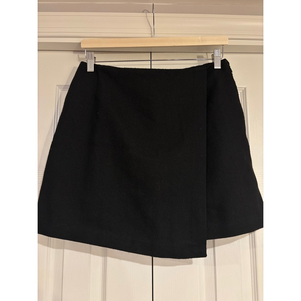 Uniqlo Black Wool Blend Herringbone Wrap Skort Mini Skirt Shorts Size M 28-29in